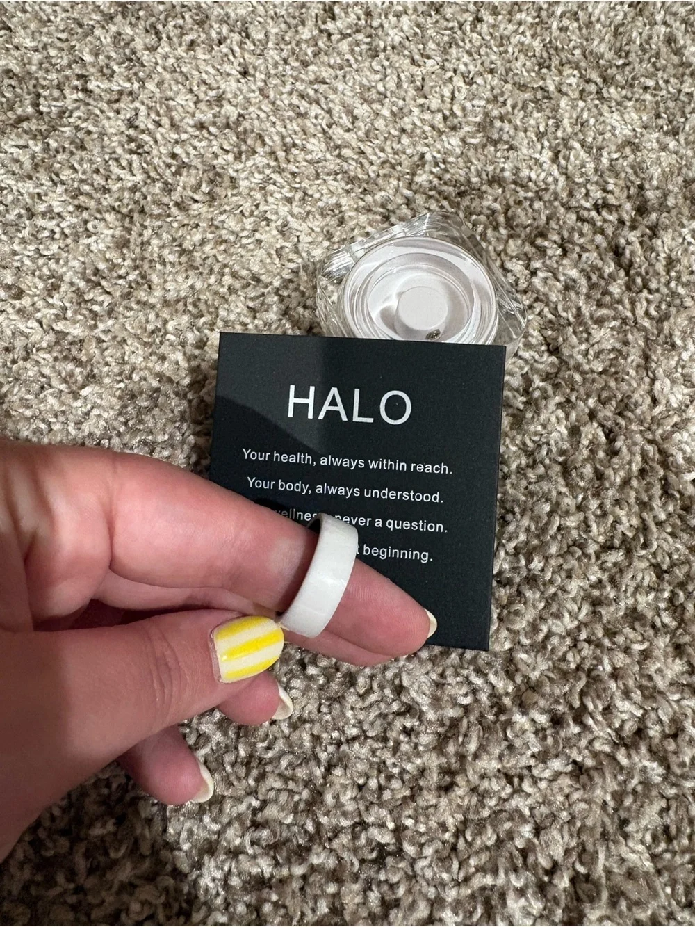 Halo White Smart Ring with Black Interior Band